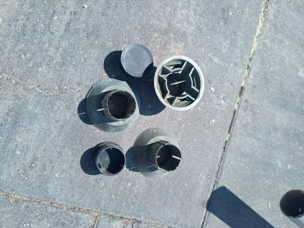 Rurka dystansowa do szalunków 22mm ze stożkami  i zatyczkami