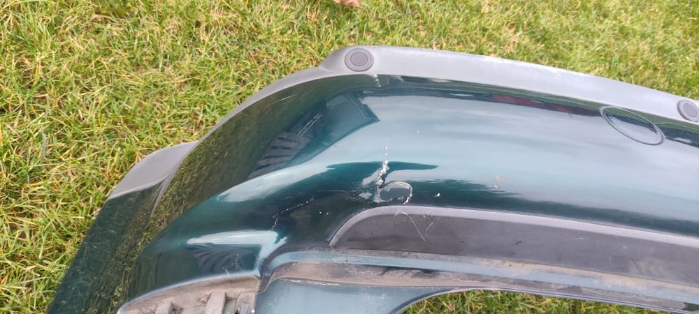 Zderzak tył tylny Ford C-Max mk1 czujniki pdc zielony kod lakieru T4