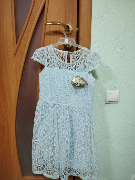 Святкова сукня на дівчинку  134 см зріст