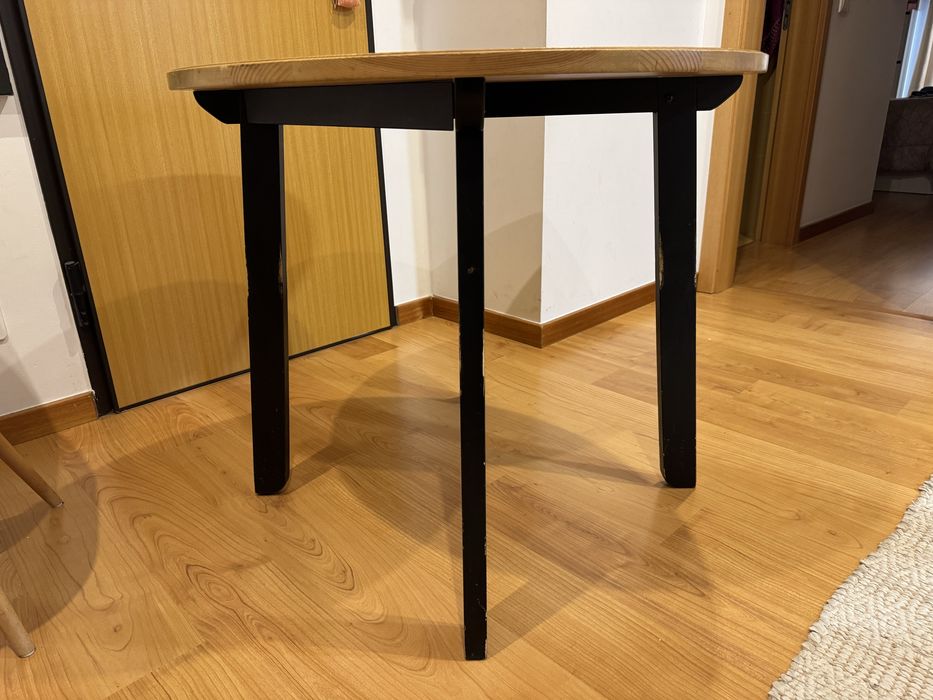 Mesa redonda GAMLARED