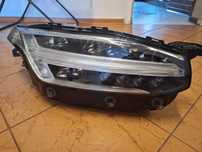 Lampa Volvo XC90 przednia prawa