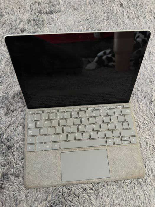 Computador Surface Go 2