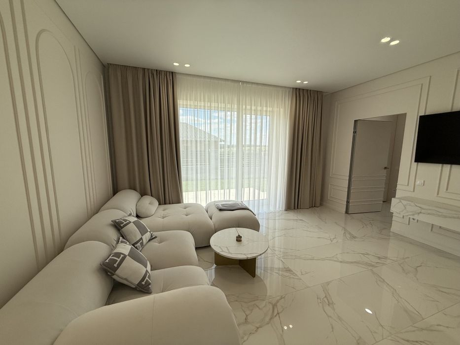 Будинок з ремонтом, єОселя