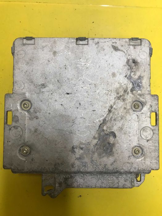 Блок управління двигуном Bmw E39 0281001373 2247891