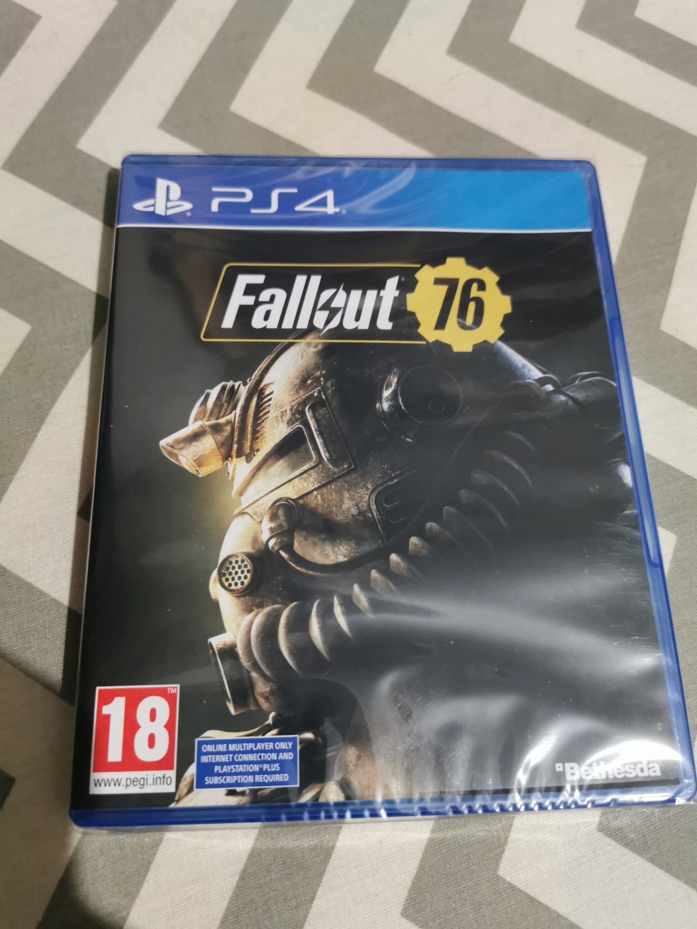 Fallout 76 edição especial com figura Vault