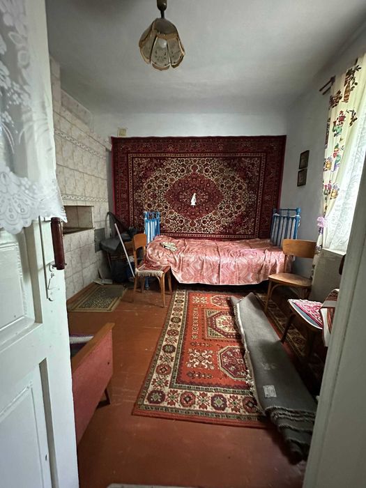 Продам  будинок в Деражні