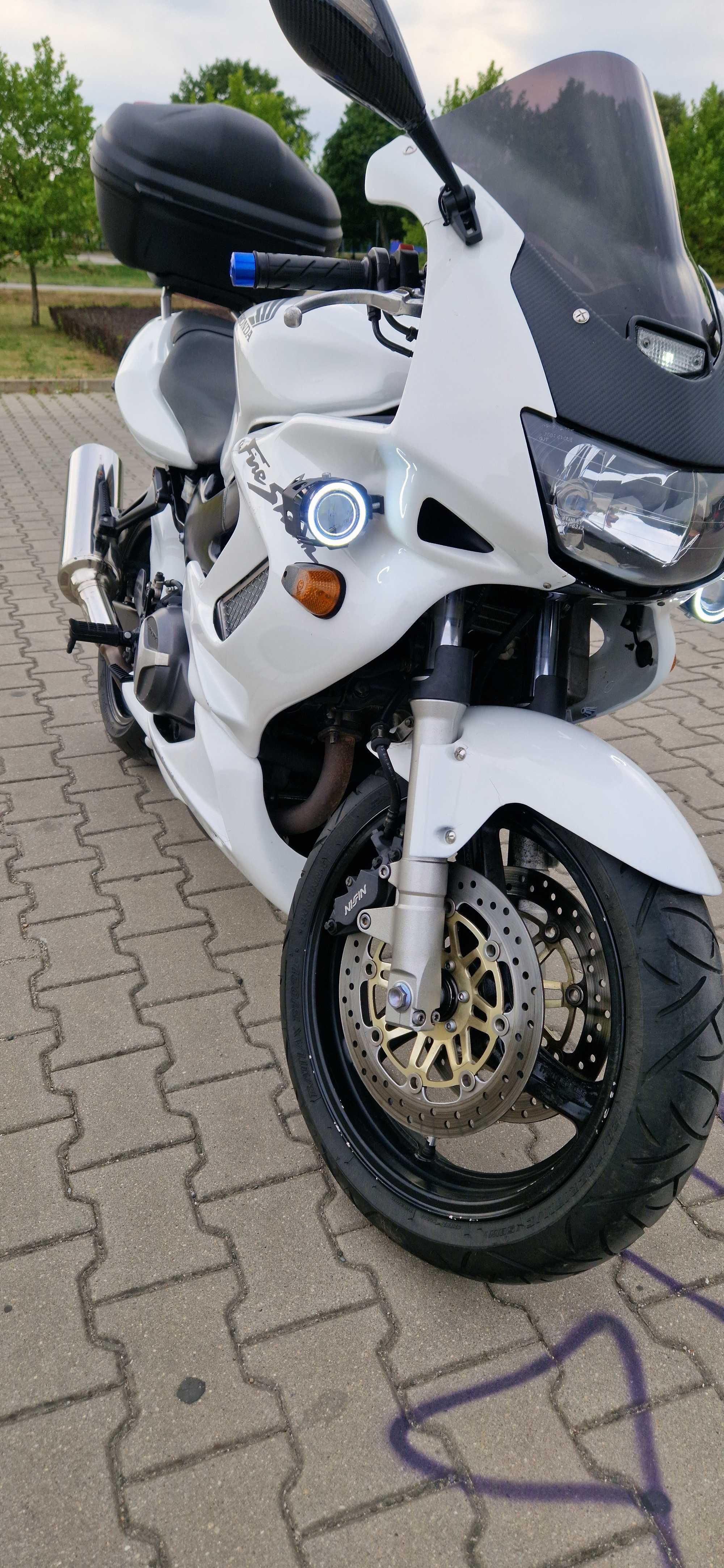 Honda VTR1000F 10tyś mil