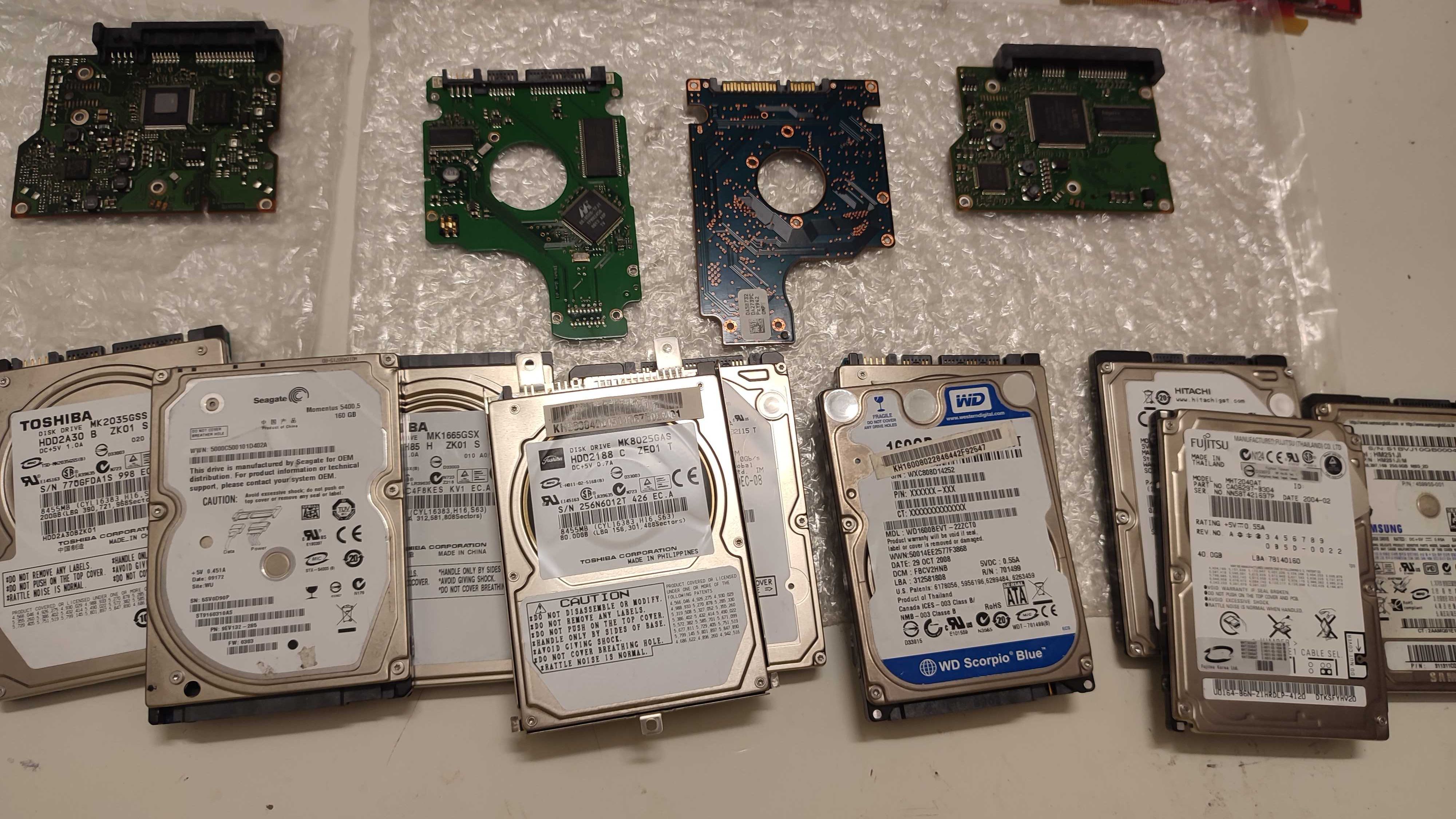 Discos 2.5" SATA IDE Fujitsu Toshiba Hitachi Seagate
