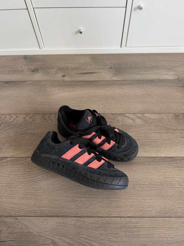 Adidas Adimatic IE5900 оригінал 38,5р кросівки жіночі