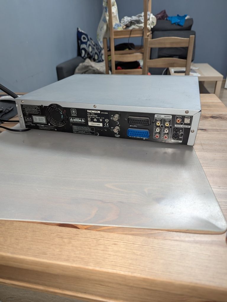 Dvd recorder Thomson dth8005e