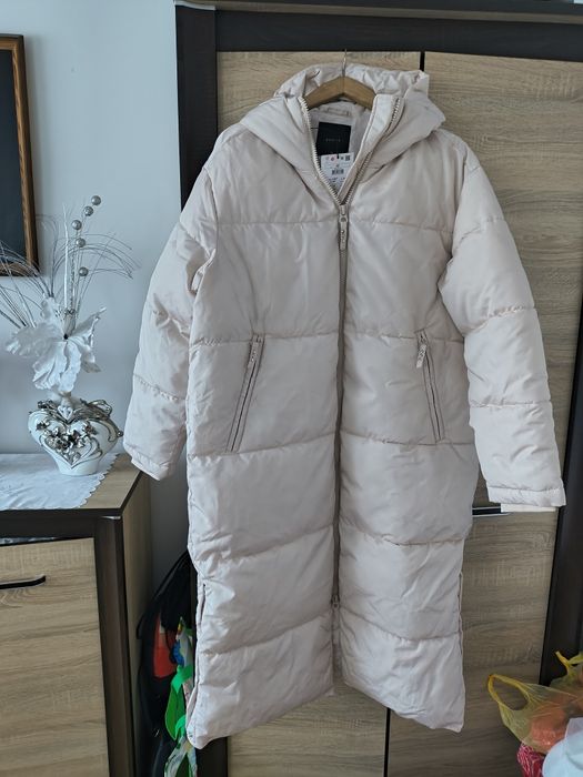 Nowy długi płaszcz zimowy Mohito r.42