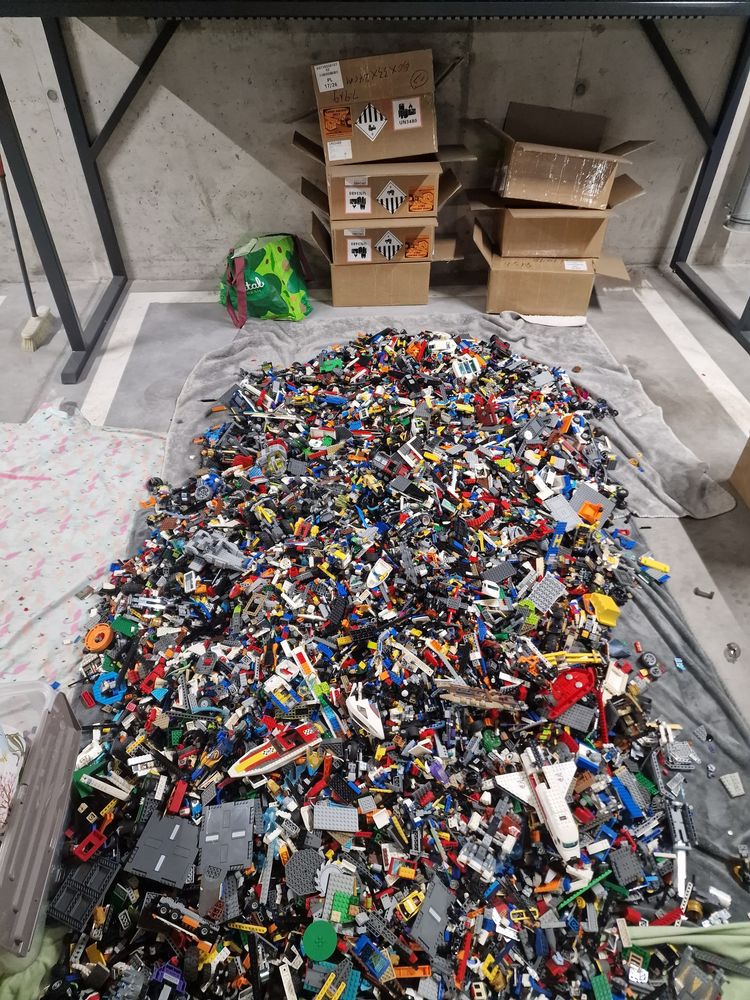 Klocki LEGO oryginalne mix 3 kg z figurkami