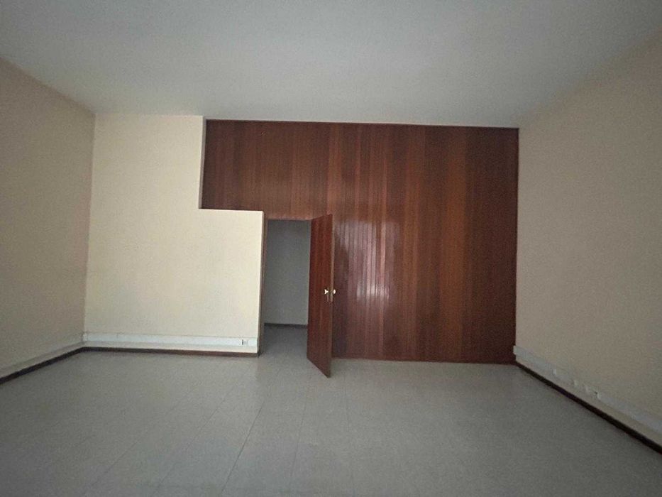 VENDE-SE LOJA em BRAGA CENTRO com RENTABILIDADE