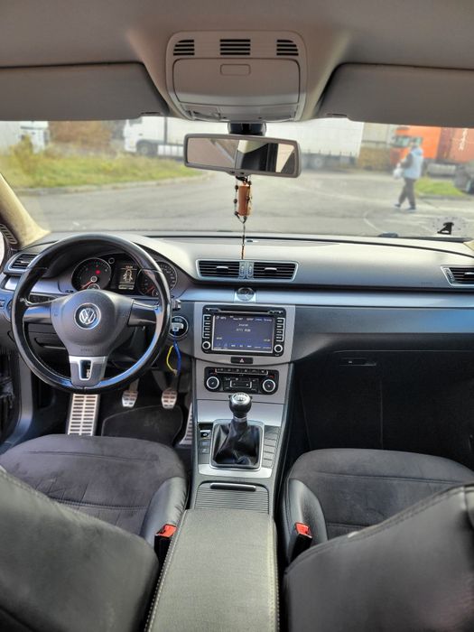 Volkswagen Passat В7.2.0.TDI  170 К.с. Highline