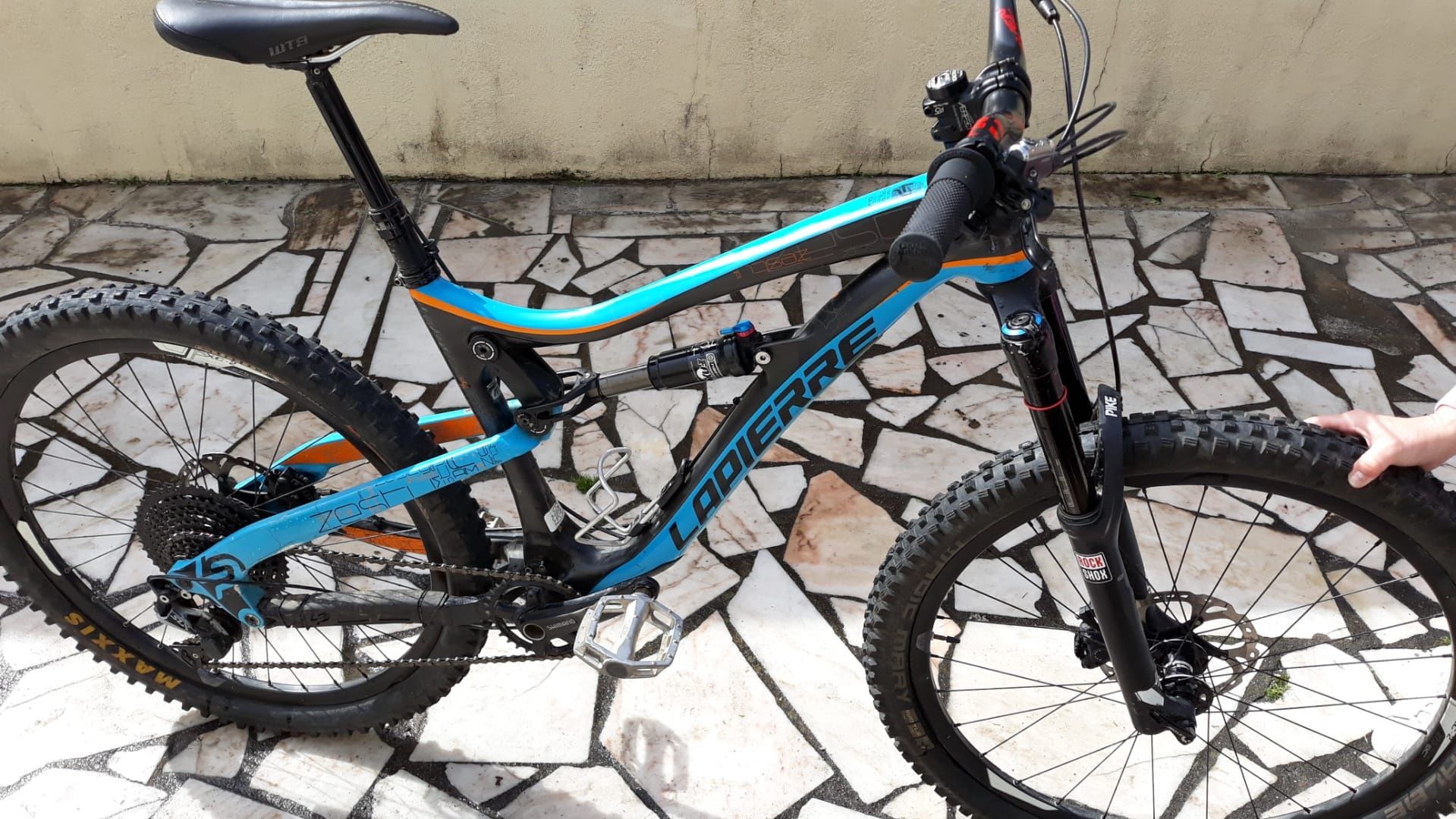 Bicicleta Enduro Lapierre Zesty 527 AM 2014