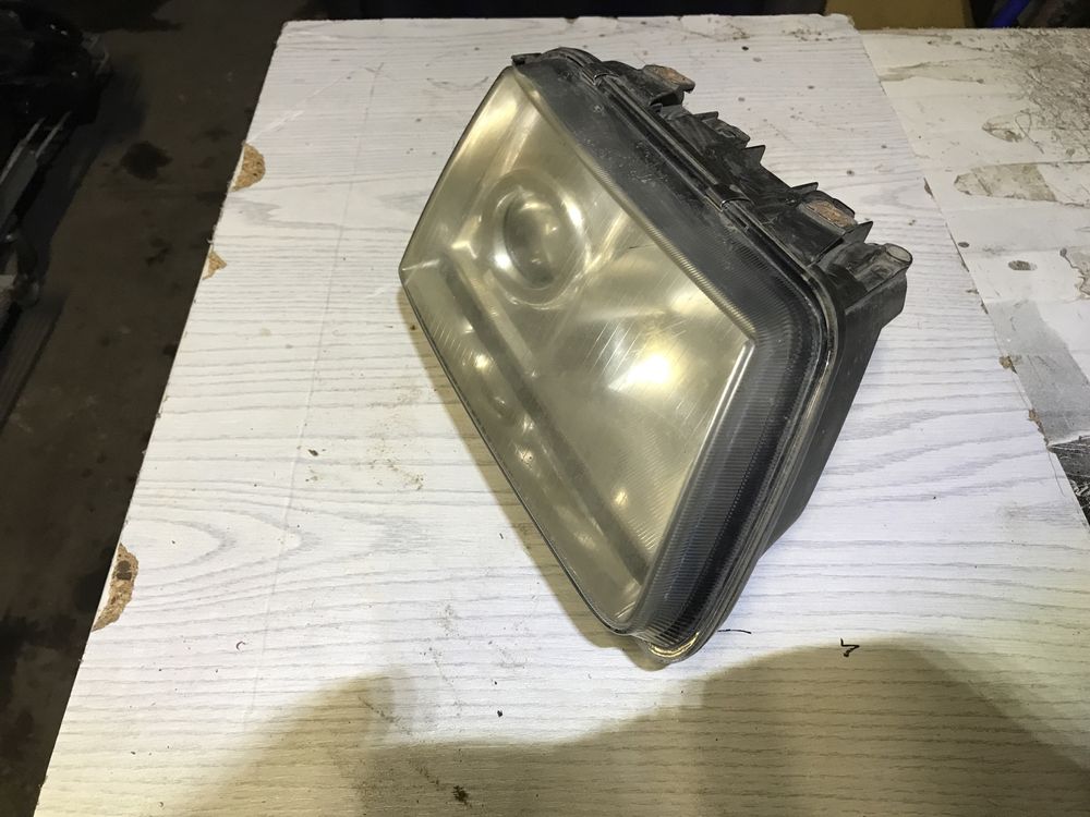 Audi S3 A3 8L 3x Lampa xenon Reflektor przód prawa lewa przedlift 3szt