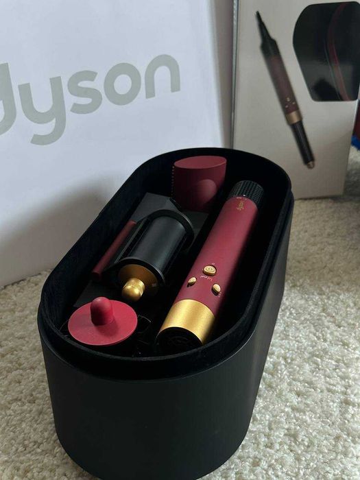 Новий якісний Dyson HS08 Red Velvet