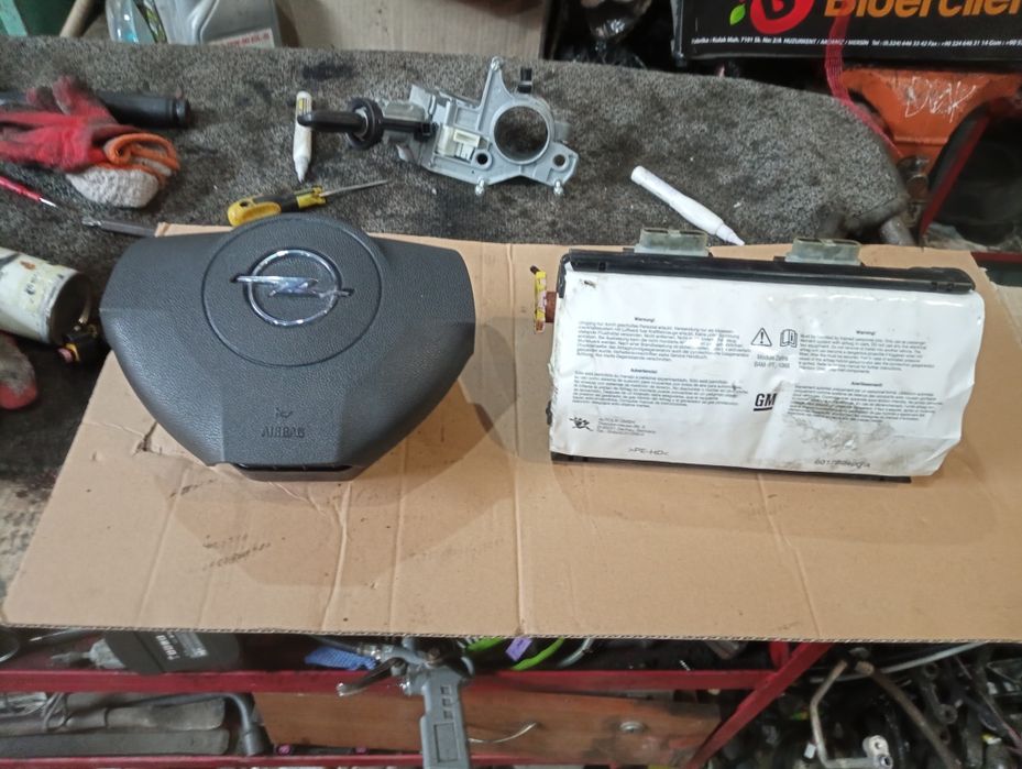 Подушка безпеки Airbag Opel Zafira B Astra H в руль кермо Опель