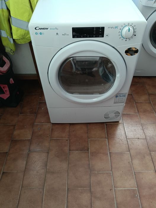 Máquina de secar roupa Candy
