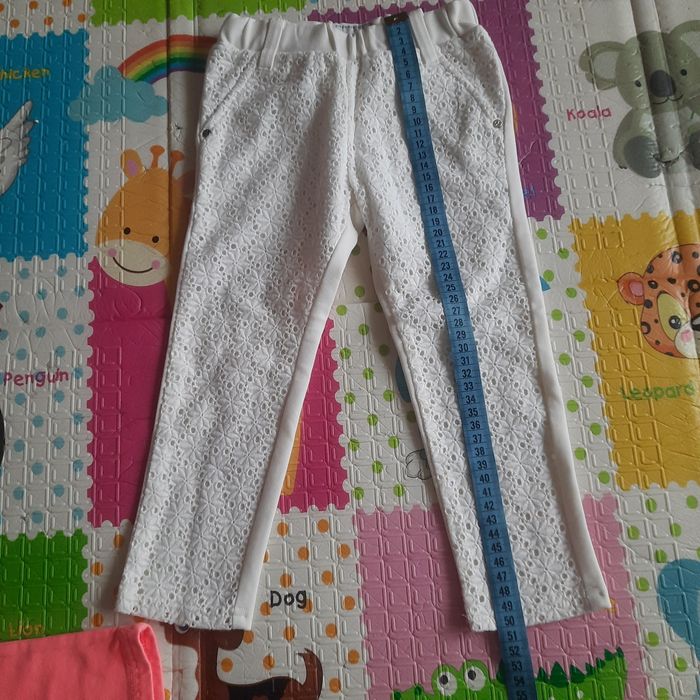 Лот одягу на дівчинку 92-98р