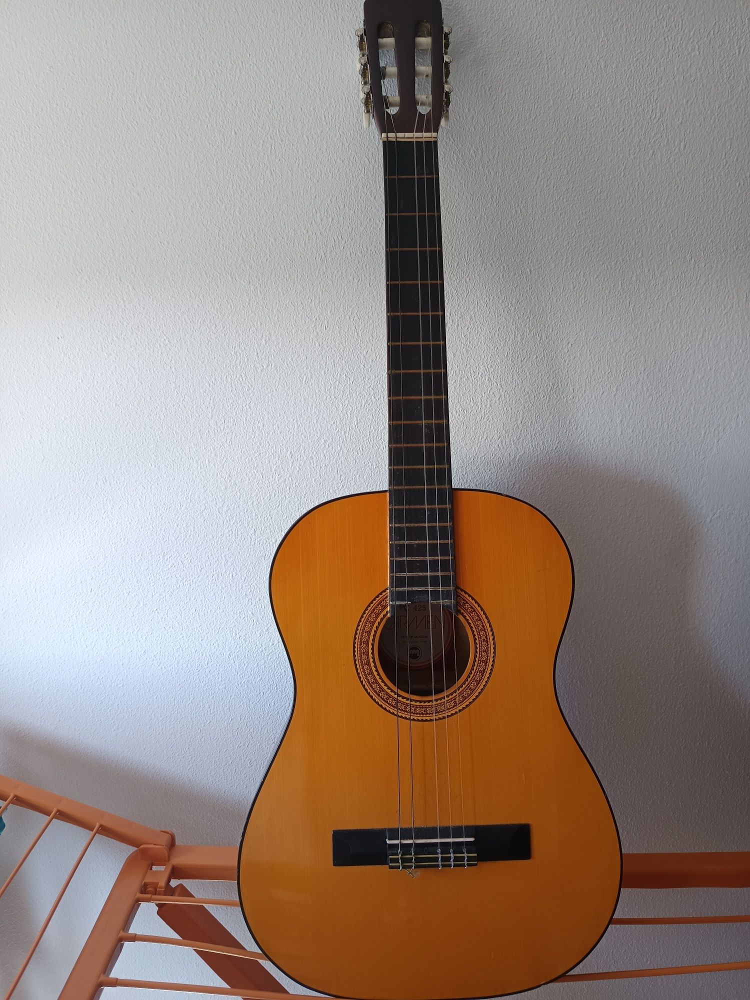 Viola Carmen C 425