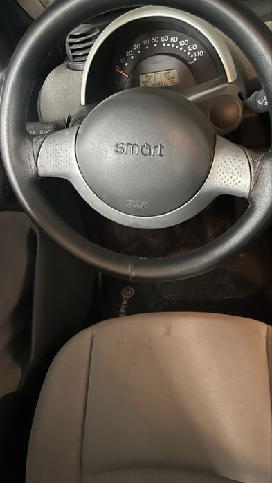 Smart fortwo com motor avariado