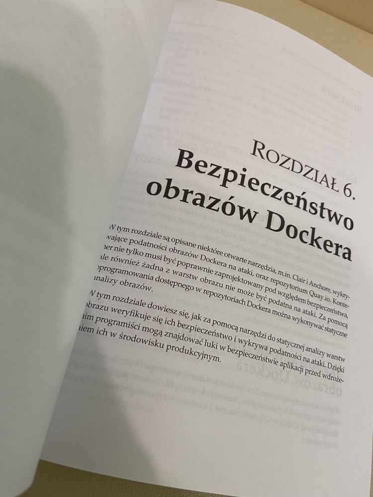 Książka Bezpieczeństwo kontenerów w DevOps Candel Ortega Manuel