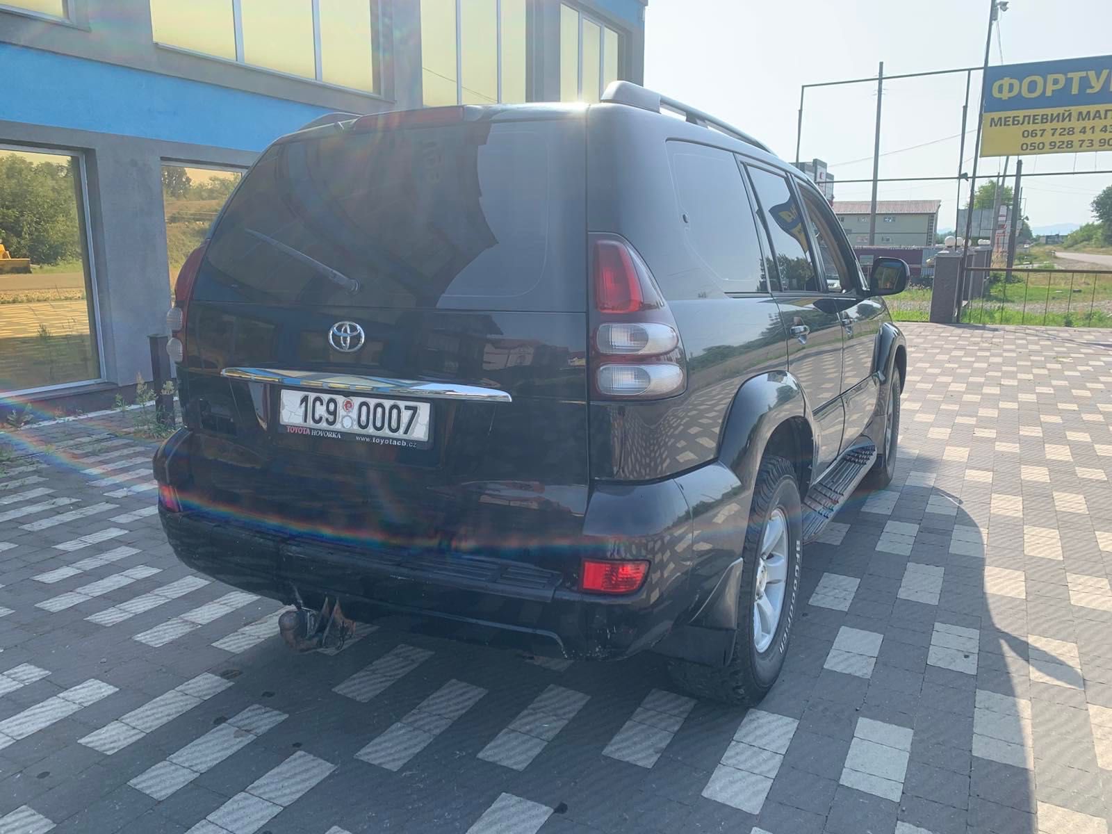 Tojota land kruiser 120