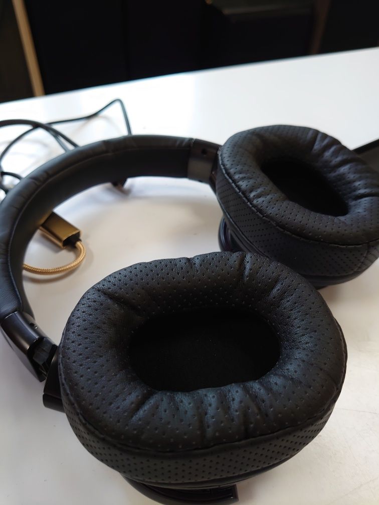 Наушники Sony MDR-1ADAC.  Новые,без коробки