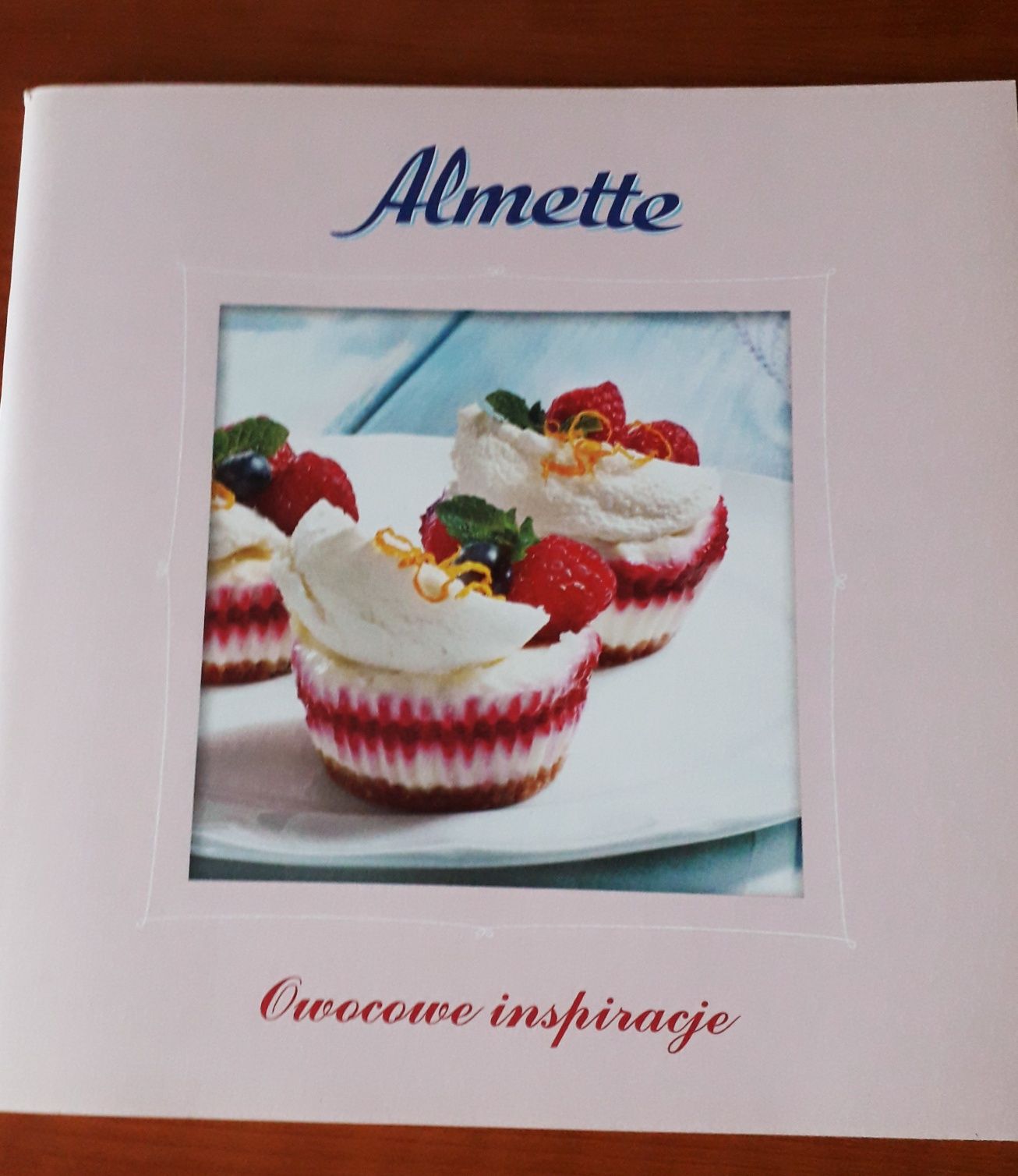 Owocowe inspiracje- Przepisy Almette