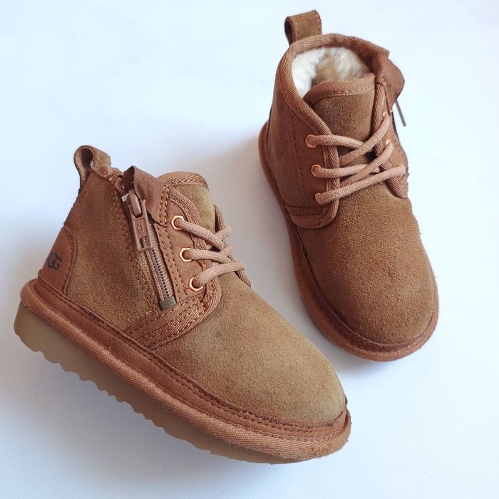 уггі UGG оригінал дитячі чоботи зима р26 на ніжку до 16см