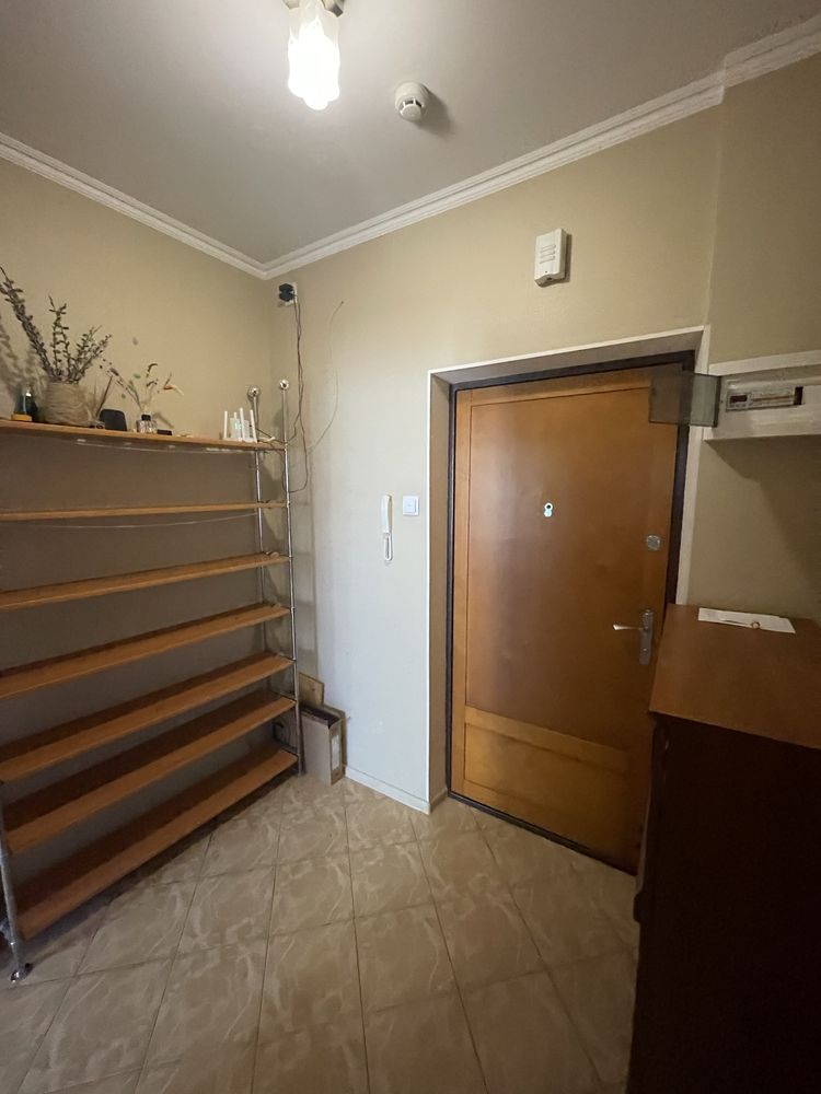Сдам однокомнатную Таирова Небесной Сотни