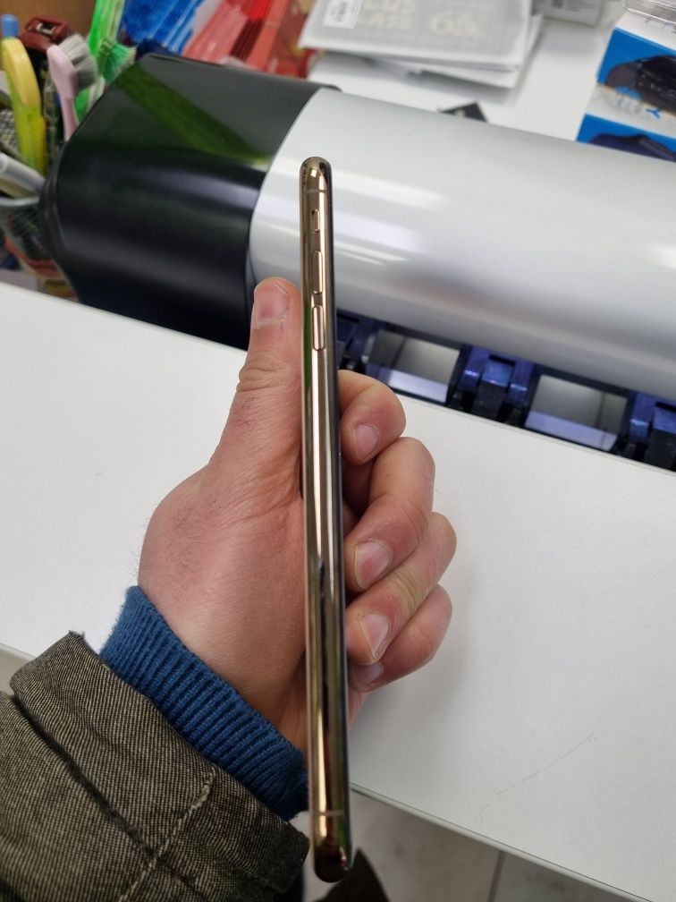 Iphone XS Max 64Gb Gold Б/В