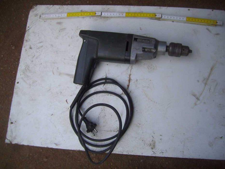 Wiertarka ,2 biegowa ,wysoko obrotowa 1050 /4400 obr. DDR.tokarka