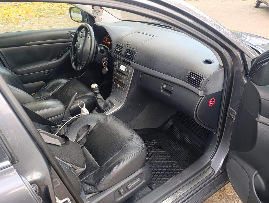 Для Зсу Тойотка Авенсіс Дизель