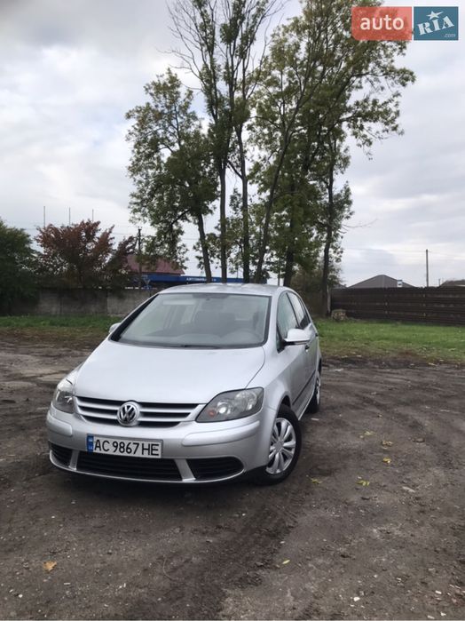 Volkswagen Golf V +  2005 року, 1,9