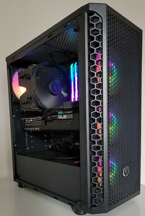 KOMPUTER, RTX5070 Asus 12GB, Ryzen 5600X, DDR4 32GB/1TB M.2,WIFI,GWAR