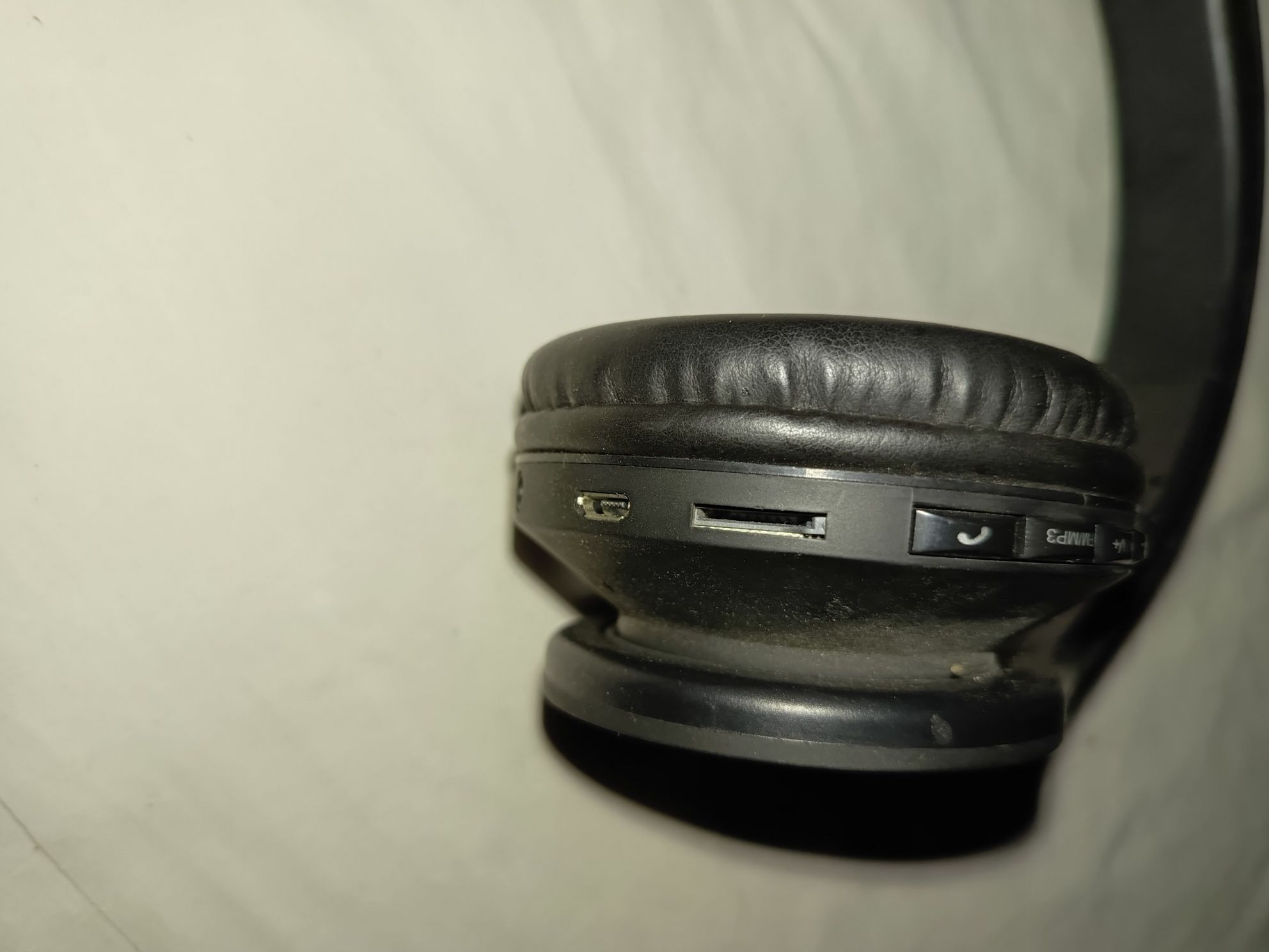 Sprzedam słuchawki na Bluetooth