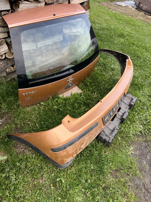Opel corsa c zderzak klapa tył