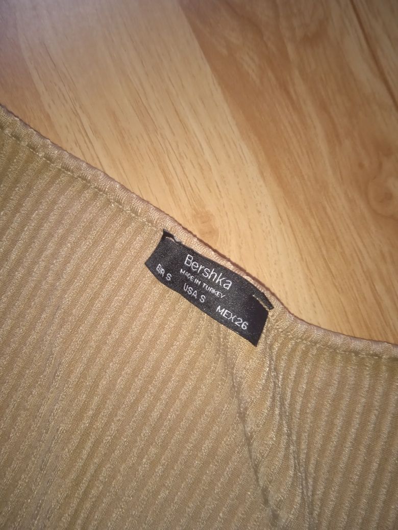 Sweterek camel beż Bershka S M