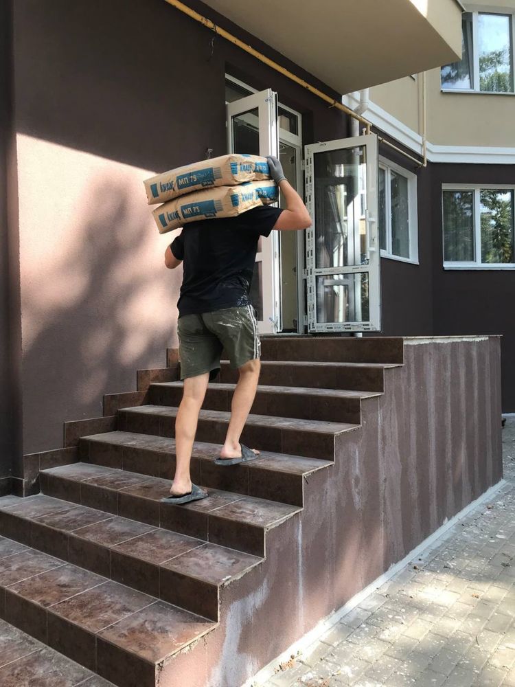 Вантажники Київ