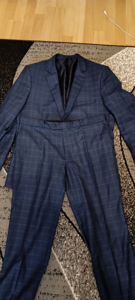 Zamiana Garnitur męski slim fit 54/ 182