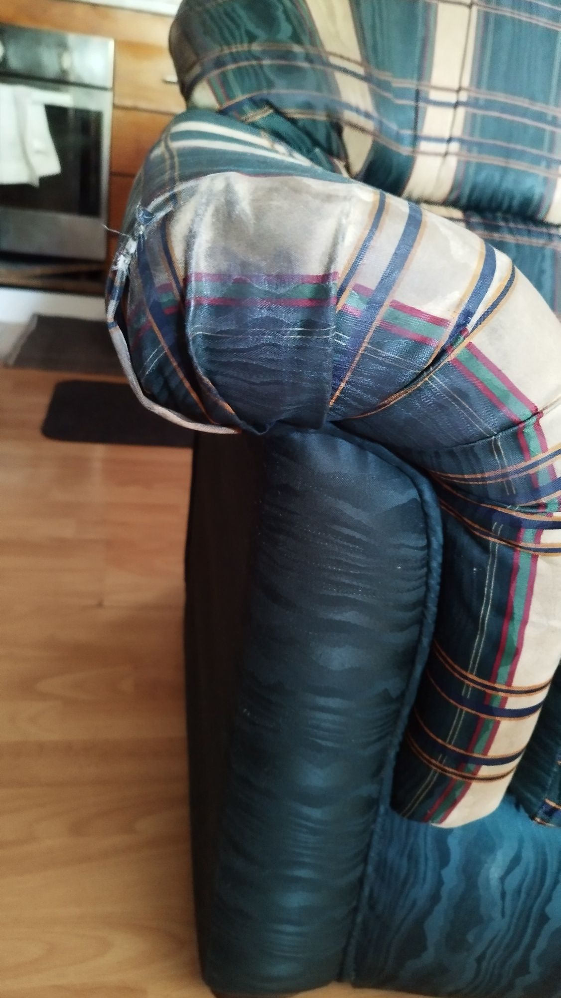 Sofá cama estampado verde bege