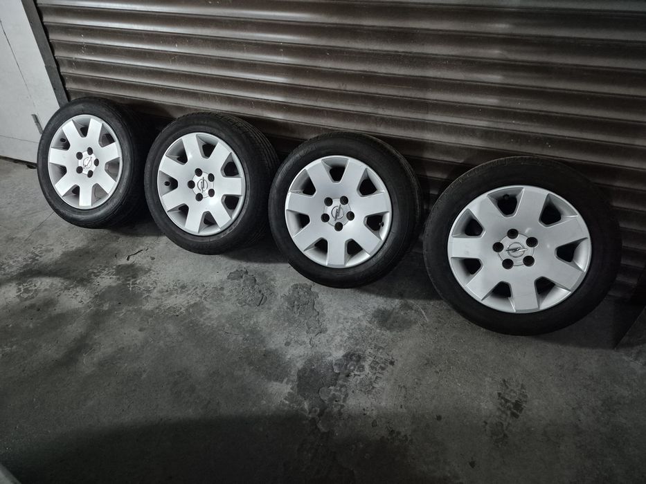 Felgi aluminiowe z oponami 205/55/16