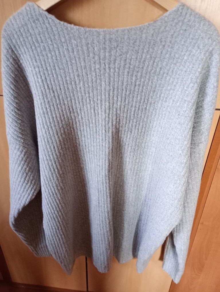 Swetr damski 46/48