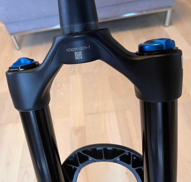 Fox 38 Float Performance  27,5" skok 160 Tapere Boost enduro ebike mtb