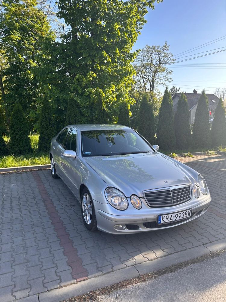 Mercedes E klasa W211 2.2 CDI klima hak