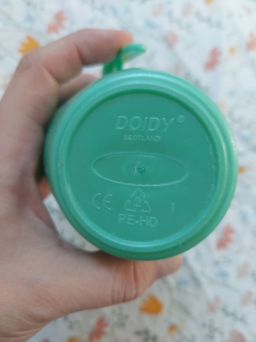 Kubek doidy dla niemowlat do nauki picia