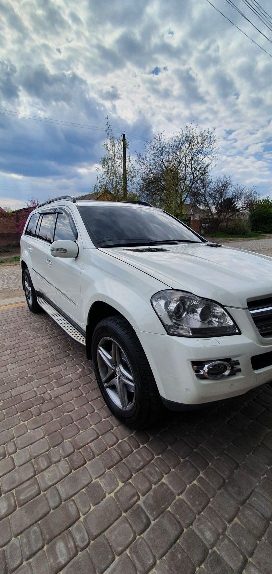 Mercedes GL500 5.0л