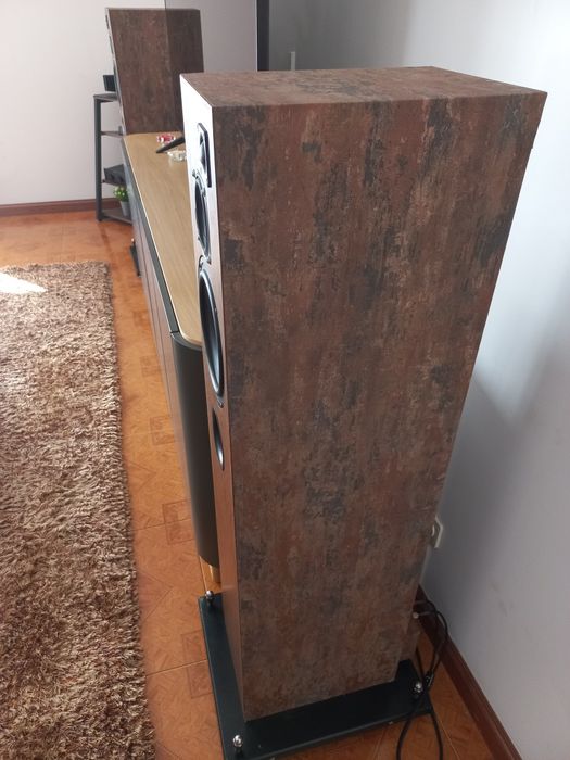 Colunas hifi artesanais